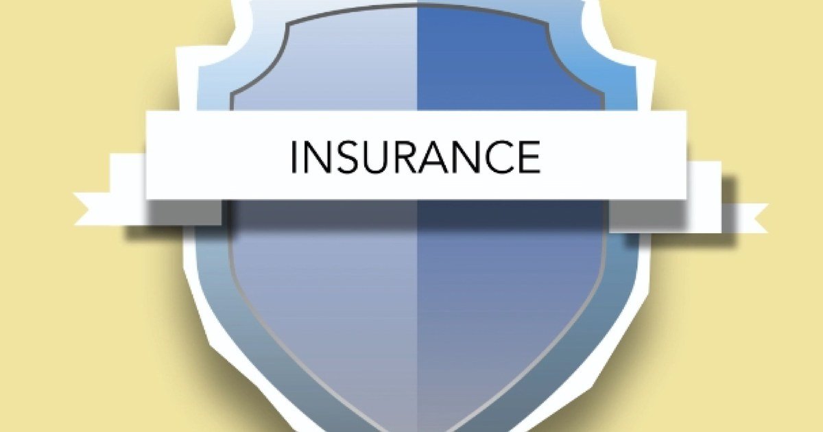 Biểu tượng chiếc khiên xanh gắn dải băng trắng ghi chữ Insurance