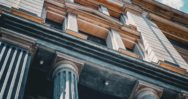 FAQ: hợp đồng thương mại có bắt buộc công chứng không