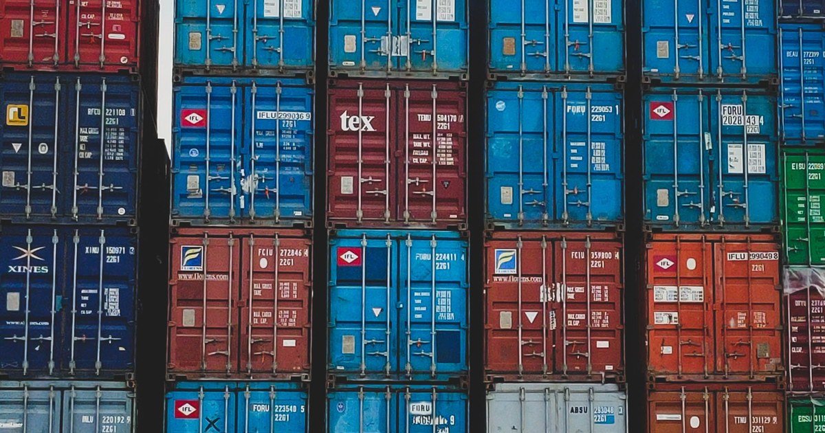 Minh họa 8 điều khoản bắt buộc trong hợp đồng logistics, kho vận của doanh nghiệp FDI