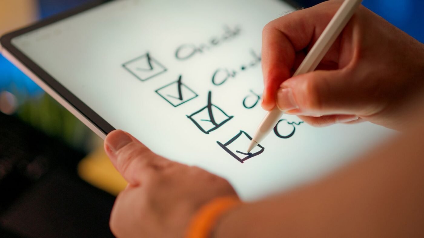 Accepting Bribes: Are SOE Officers Prosecuted in Vietnam? 4 Digital checklist on a tablet with stylus
