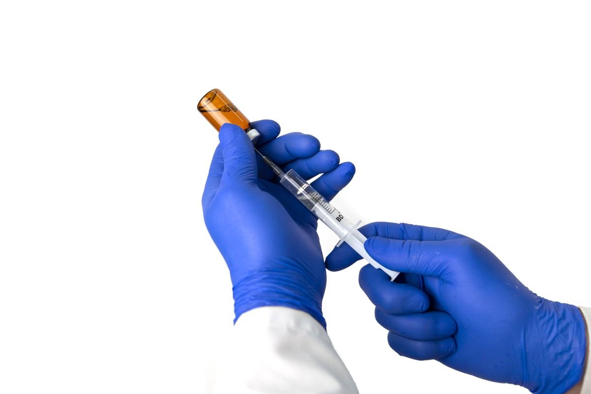Private vaccination service facilities: requirements for pre