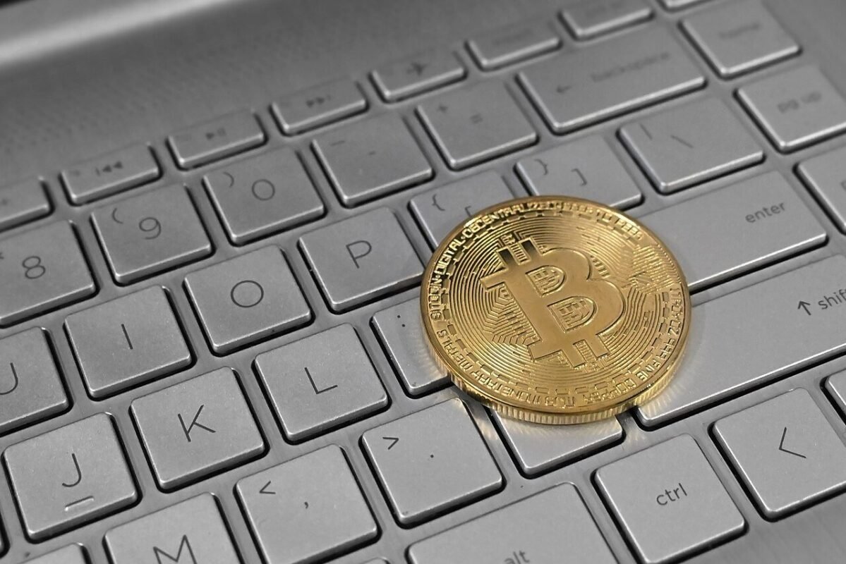 Chuyển tiền bằng crypto tại Việt Nam: vùng xám & 5 chiêu lừa đảo 1 Chuyển tiền crypto