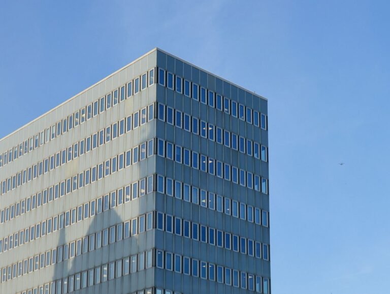 Chuyển đổi loại hình doanh nghiệp FDI từ TNHH sang công ty c
