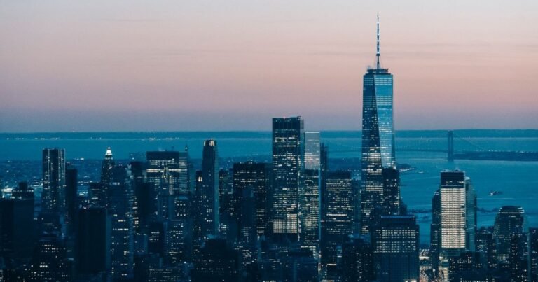 Đối tượng tham gia BHXH bắt buộc 2026: mở rộng theo Luật BHXH 2024