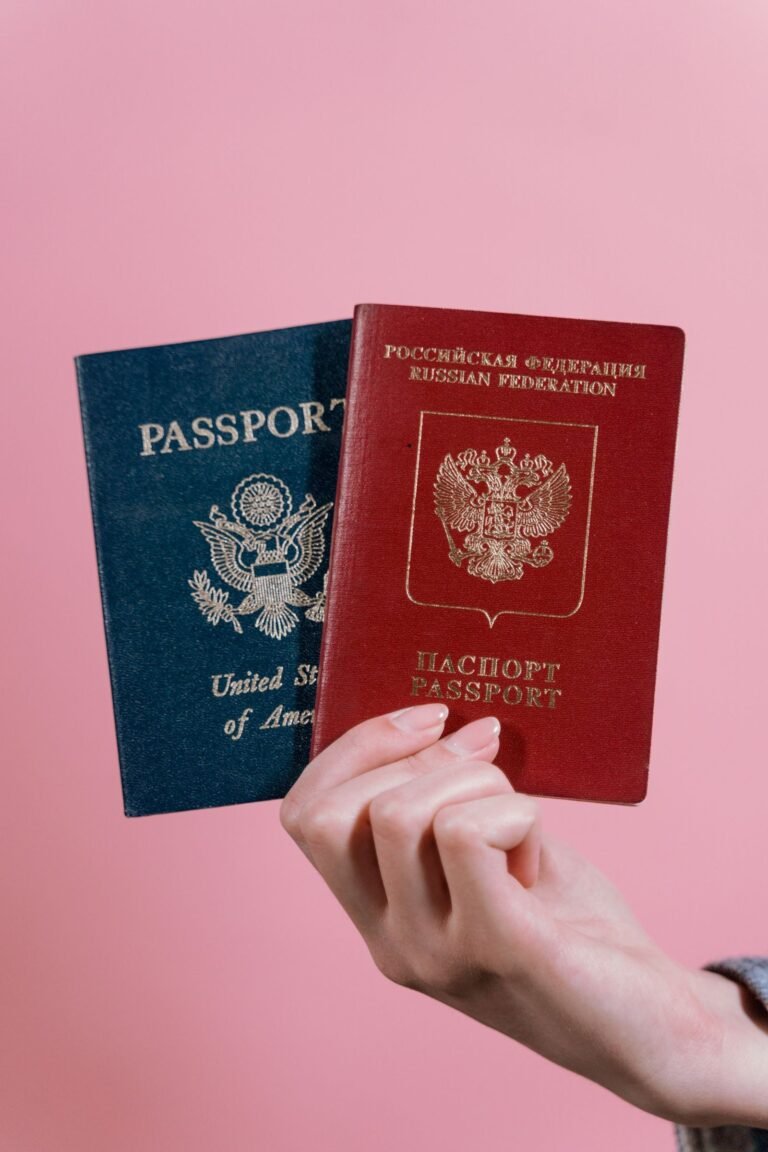Hộ chiếu các nước — visa du lịch DL có chuyển sang visa lao động?