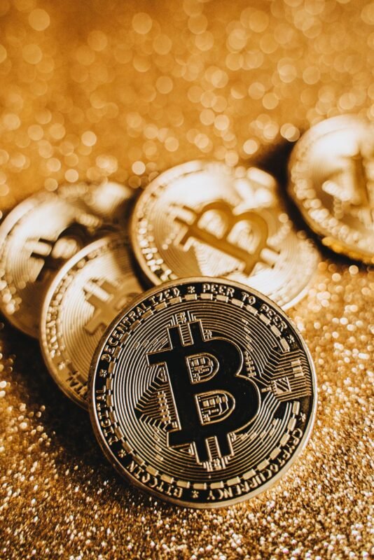 Can crypto-based money laundering be prosecuted in Vietnam? 2 Bitcoin cryptocurrency and blockchain technology