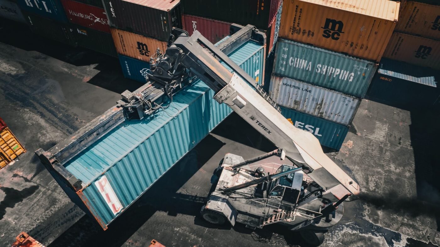 Moving Machinery From China to Vietnam: Import Tax and Valuation