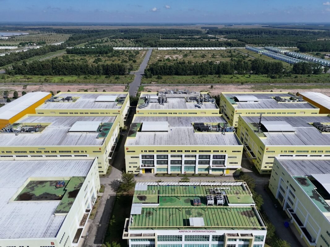 Thuê xưởng xây sẵn hay thuê đất tự xây ở Trung Quốc? So với Việt Nam